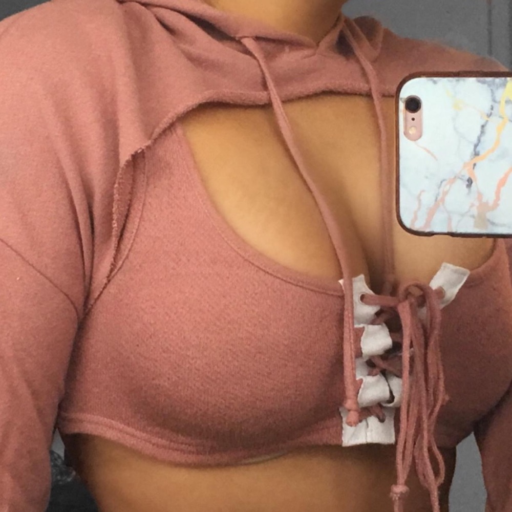 Two Piece Set